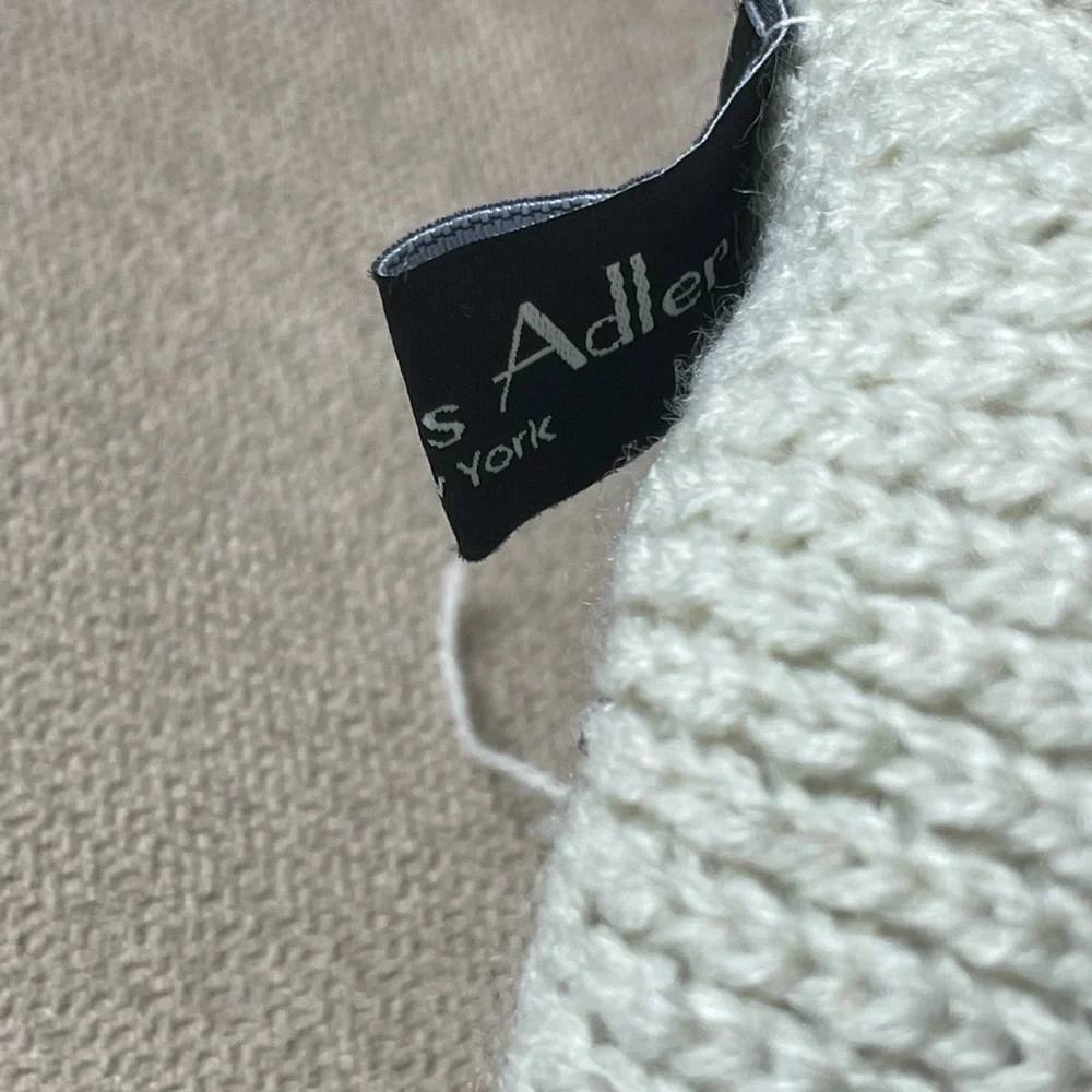 Marcus Adler Beanie - Picture 3 of 3
